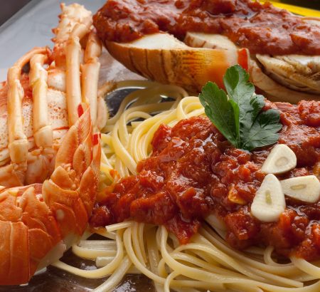 Μακαρονάδα με καραβίδες