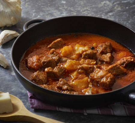 Beef with red sauce and Horio Graviera