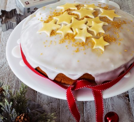 New Year's Cake with citrus and hazelnut