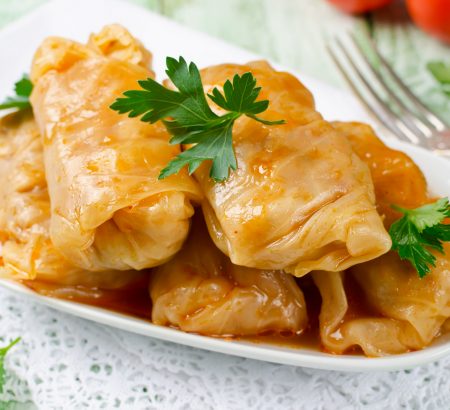 Λαχανοντολμάδες με φέτα Χωριό και αρνί